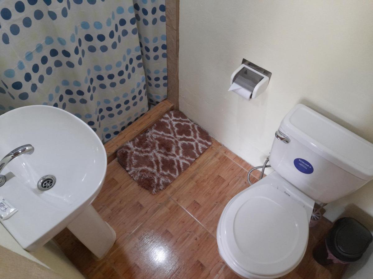 Cabinas Playa Agujas Apartment Quebrada Ganado Exterior photo